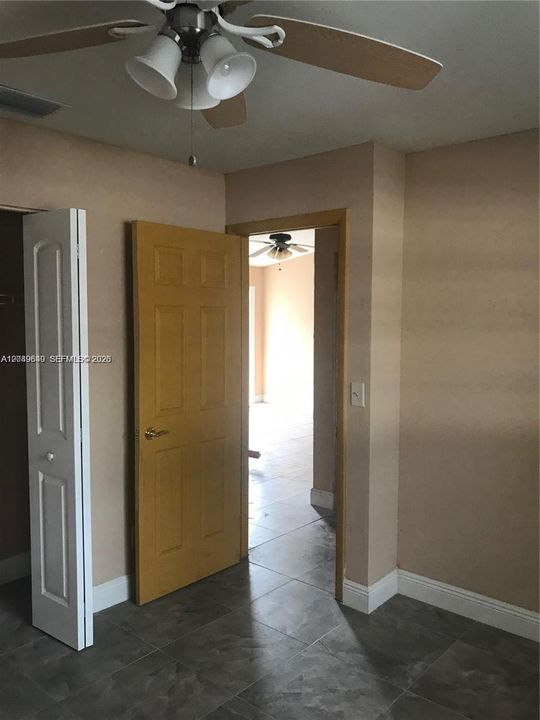 For Rent: $3,000 (3 beds, 2 baths, 1200 Square Feet)