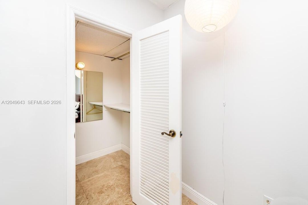 For Sale: $399,000 (3 beds, 2 baths, 1740 Square Feet)