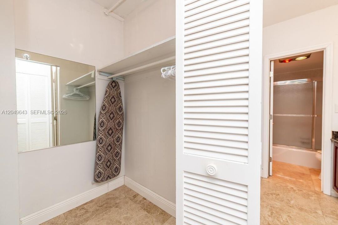 For Sale: $399,000 (3 beds, 2 baths, 1740 Square Feet)