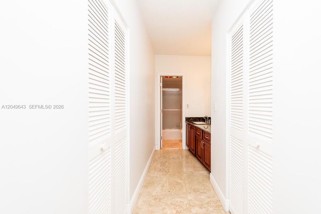 For Sale: $399,000 (3 beds, 2 baths, 1740 Square Feet)