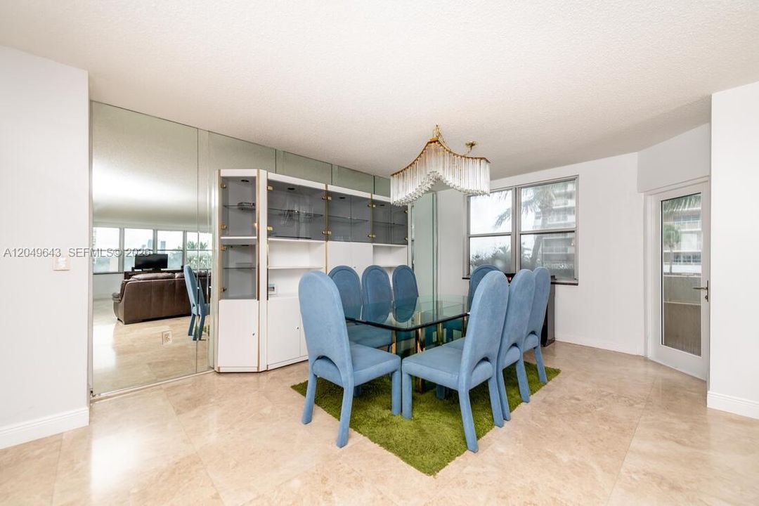 For Sale: $399,000 (3 beds, 2 baths, 1740 Square Feet)