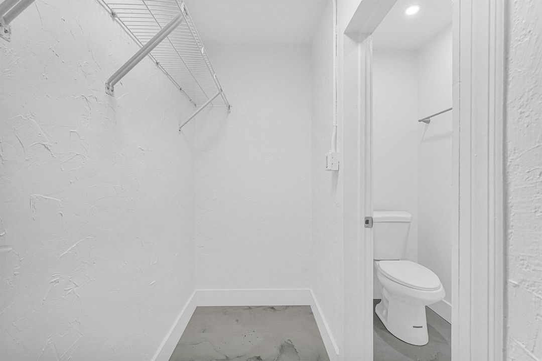 72-web-or-mls-Remodeled Primary Bathroom