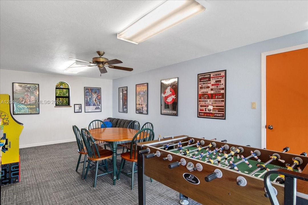 Can also be used as an office or guest space