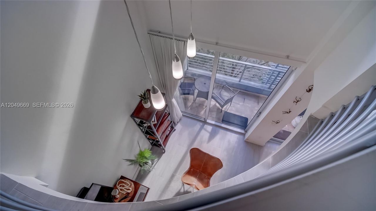 В аренду: $4,200 (1 спален, 1 ванн, 790 Квадратных фут)