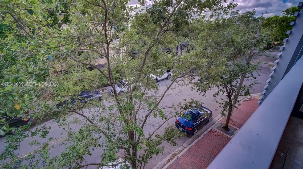 В аренду: $4,200 (1 спален, 1 ванн, 790 Квадратных фут)
