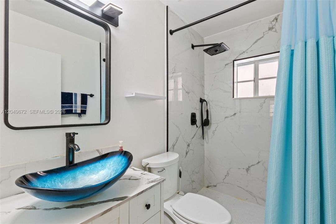 В аренду: $3,800 (4 спален, 2 ванн, 1511 Квадратных фут)