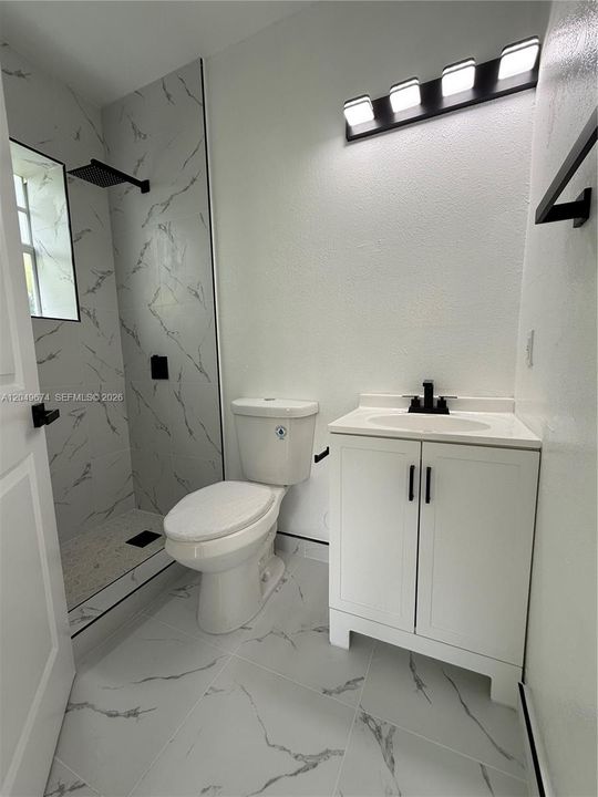 For Rent: $2,100 (1 beds, 1 baths, 18467 Square Feet)