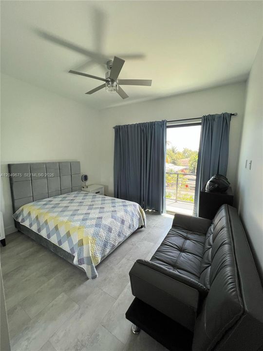 For Rent: $4,490 (3 beds, 2 baths, 2250 Square Feet)