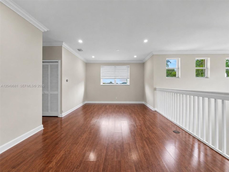 For Sale: $850,000 (4 beds, 3 baths, 2847 Square Feet)