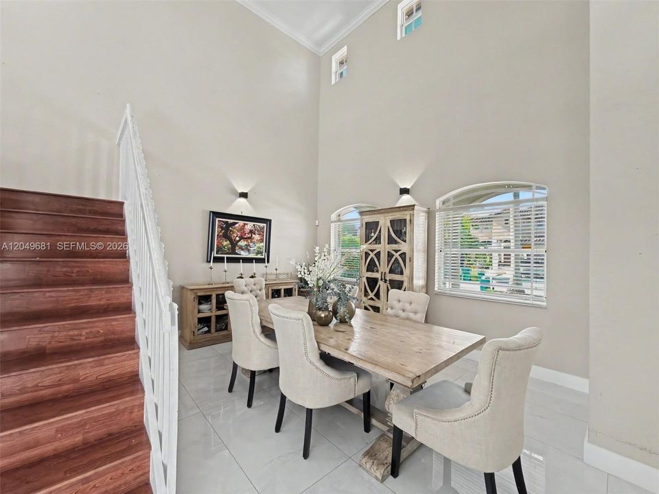 For Sale: $850,000 (4 beds, 3 baths, 2847 Square Feet)