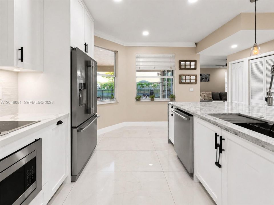 For Sale: $850,000 (4 beds, 3 baths, 2847 Square Feet)