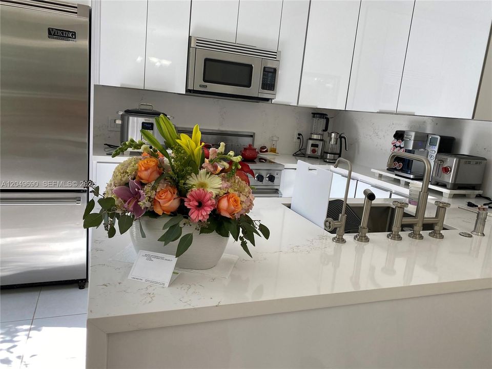 For Rent: $3,400 (3 beds, 2 baths, 1488 Square Feet)