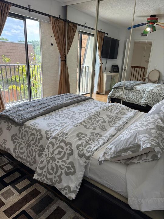 For Rent: $3,400 (3 beds, 2 baths, 1488 Square Feet)