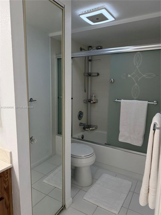 For Rent: $3,400 (3 beds, 2 baths, 1488 Square Feet)