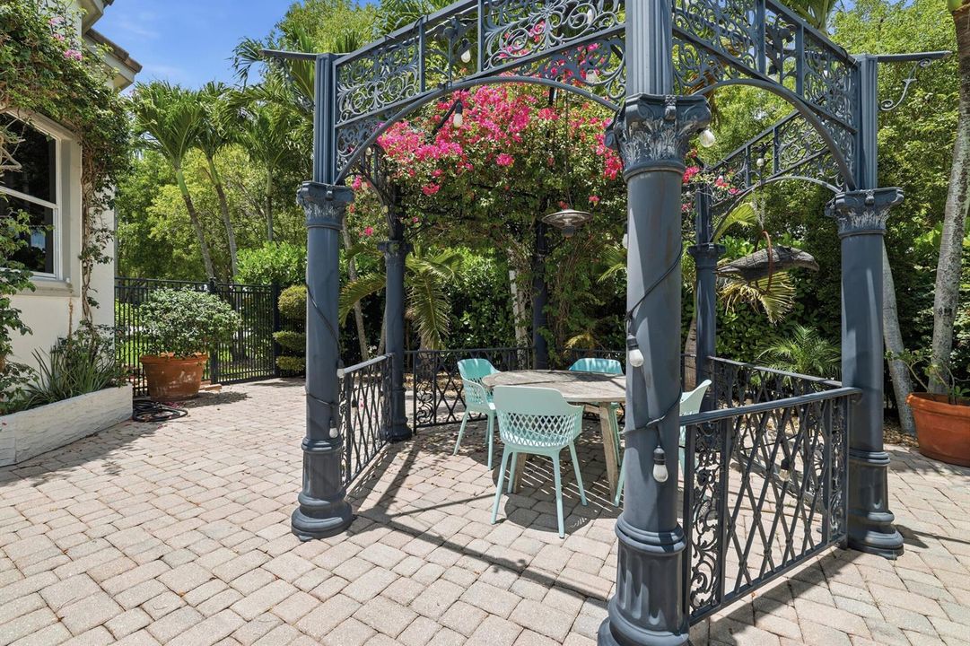Pergola