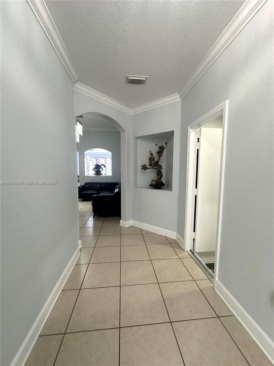 For Rent: $3,600 (3 beds, 2 baths, 1618 Square Feet)
