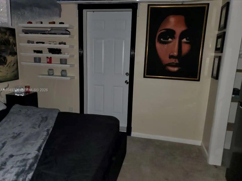 For Sale: $400,000 (2 beds, 2 baths, 1143 Square Feet)