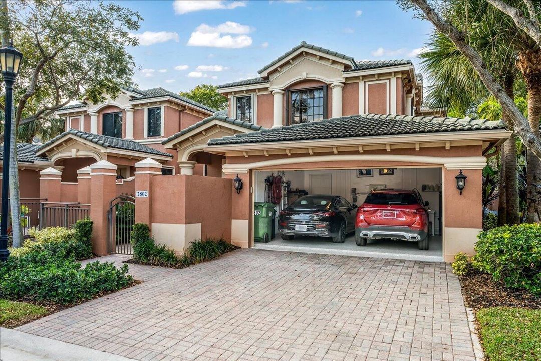 2 Car Garage
