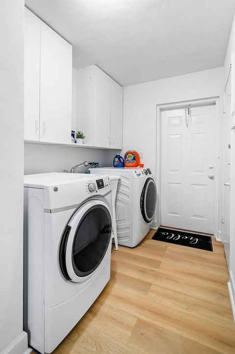 1250 SE 10St 26