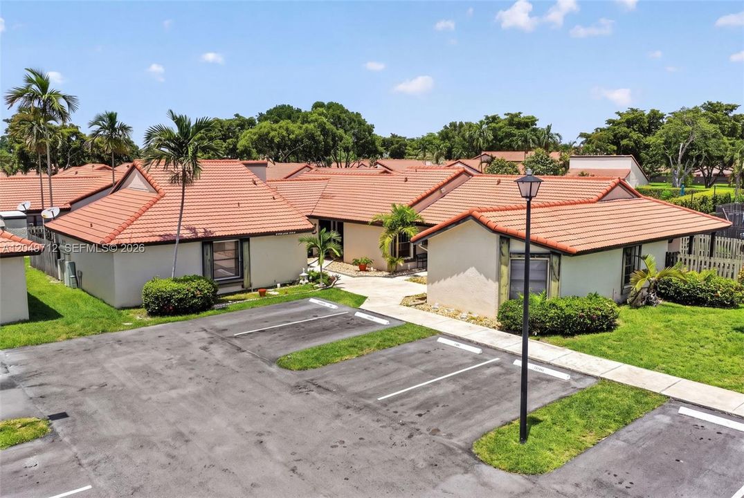 En Venta: $420,000 (3 camas, 2 baños, 1070 Pies cuadrados)