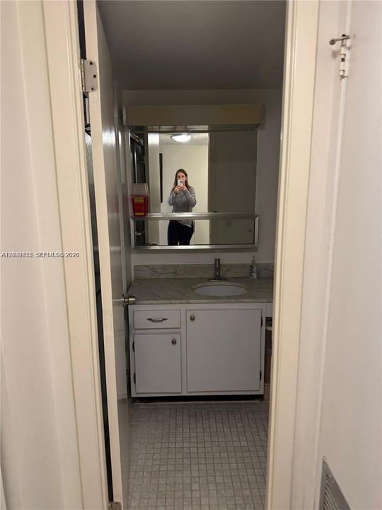 For Sale: $265,000 (2 beds, 2 baths, 1232 Square Feet)