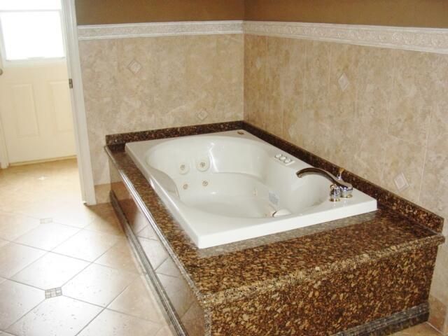 Soaking Tub