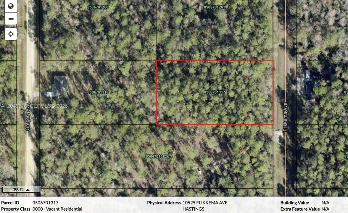 На продажу: $34,000 (1.14 acres)
