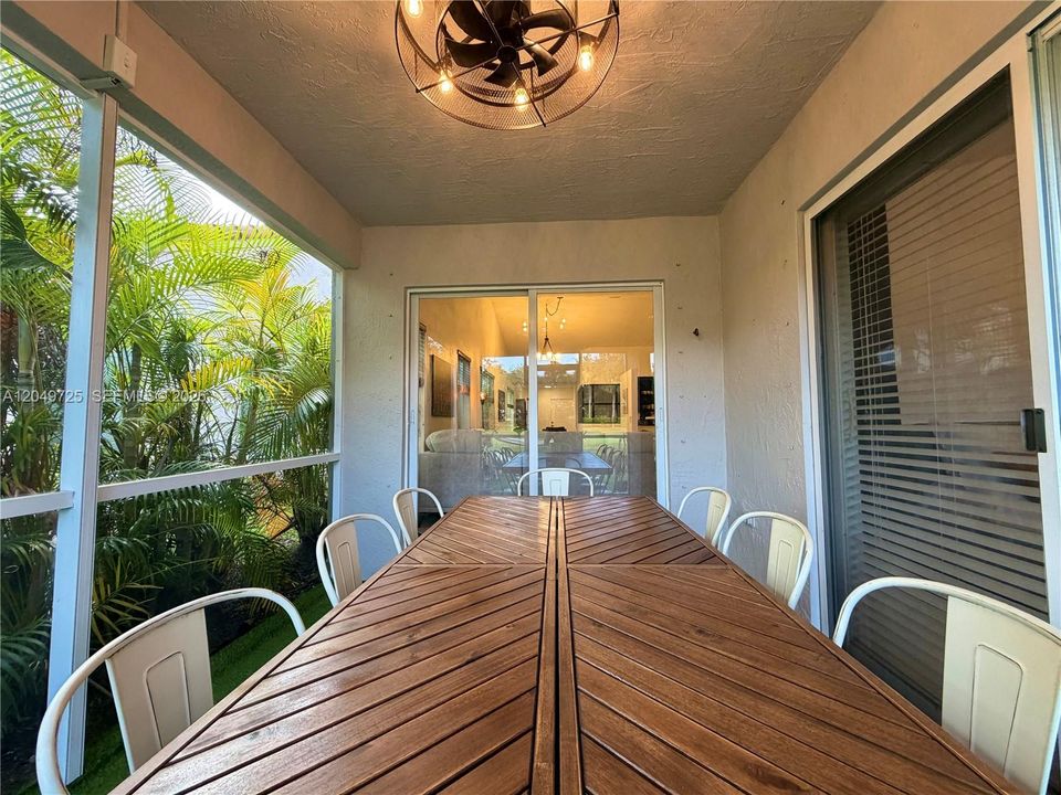 For Sale: $720,000 (3 beds, 2 baths, 1533 Square Feet)