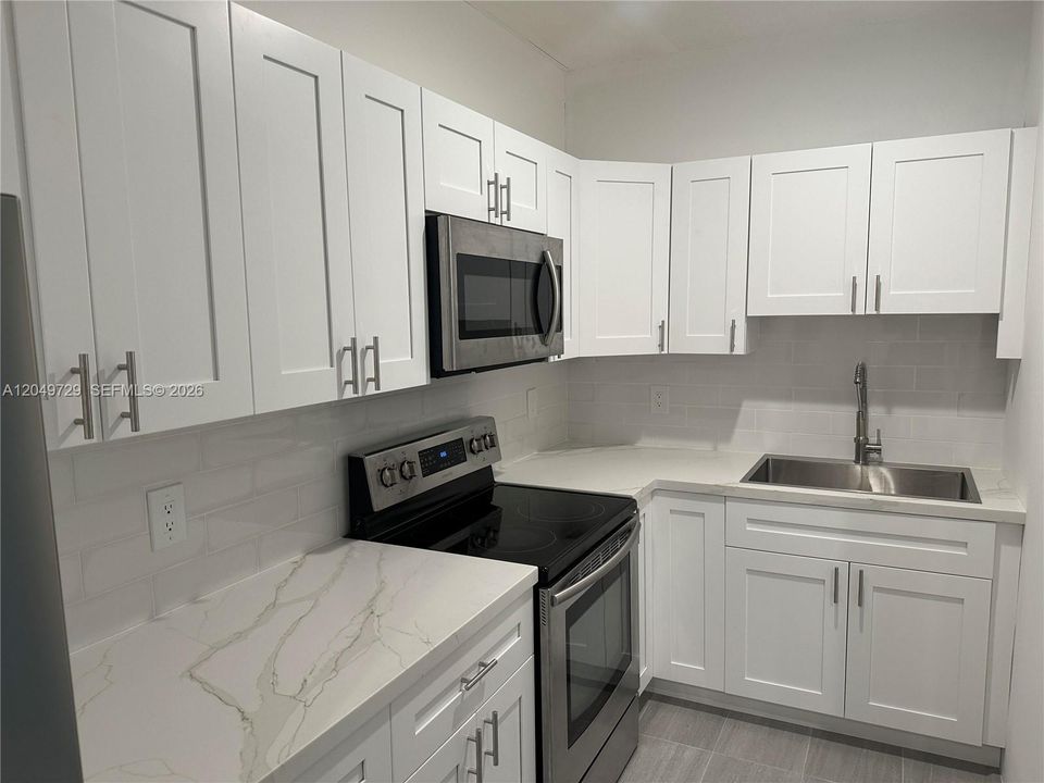 For Rent: $1,500 (1 beds, 1 baths, 500 Square Feet)