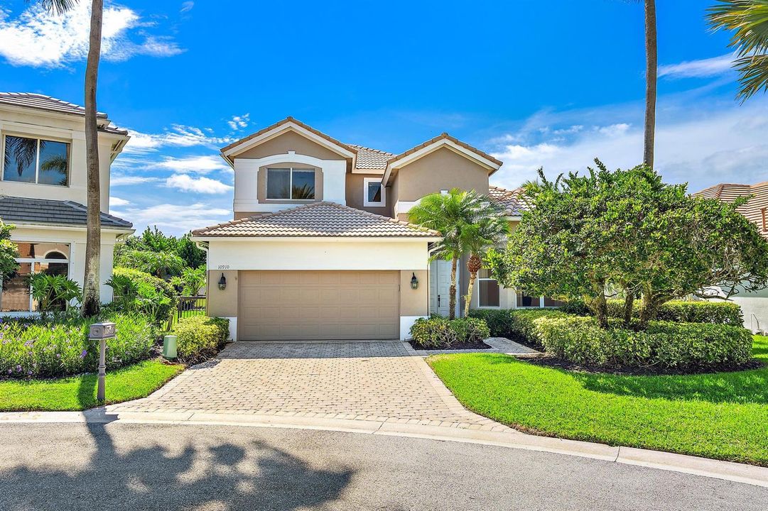 10910 Grande Blvd.
