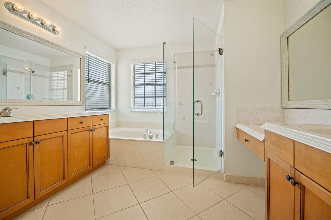 22-web-or-mls-9058-alexandra-cir