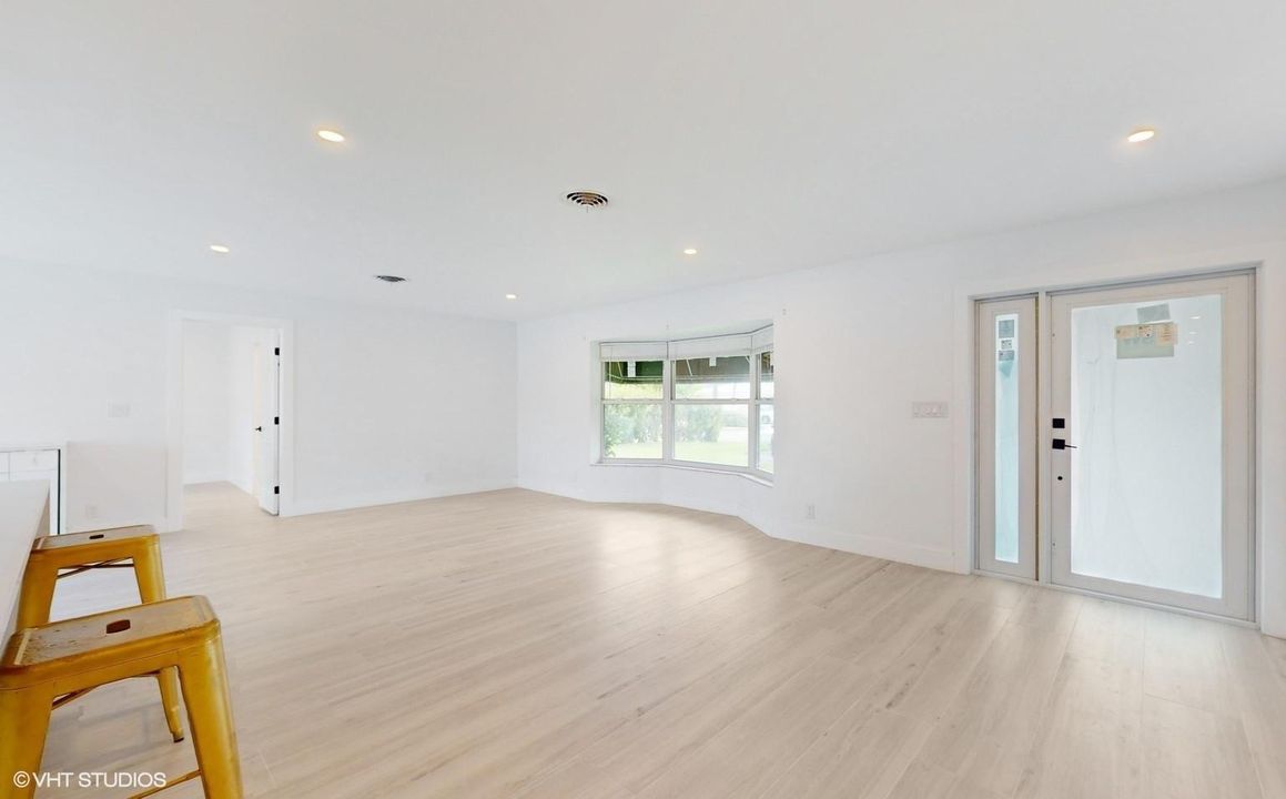 Ample living room area for entertainment