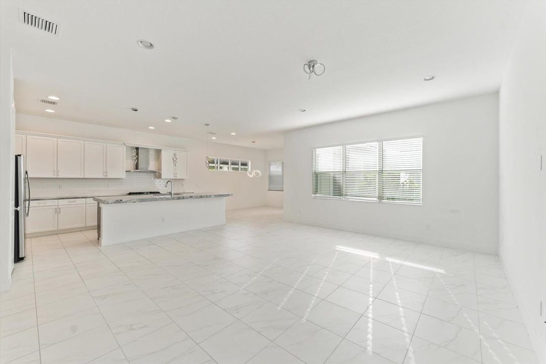 13461 Machiavelli Way (12)