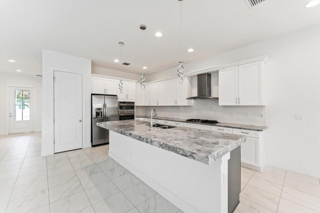 13461 Machiavelli Way (14)