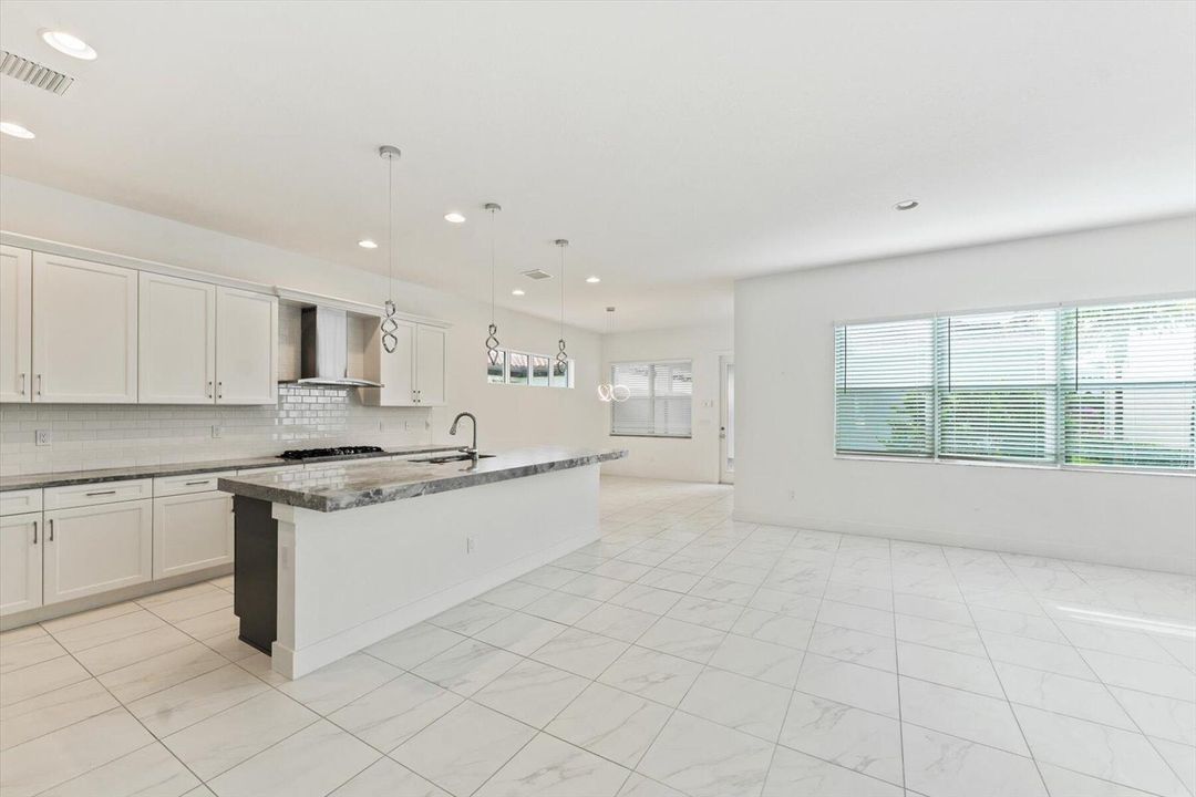 13461 Machiavelli Way (7)