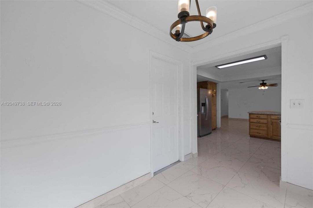 Den, Office, Breakfast room