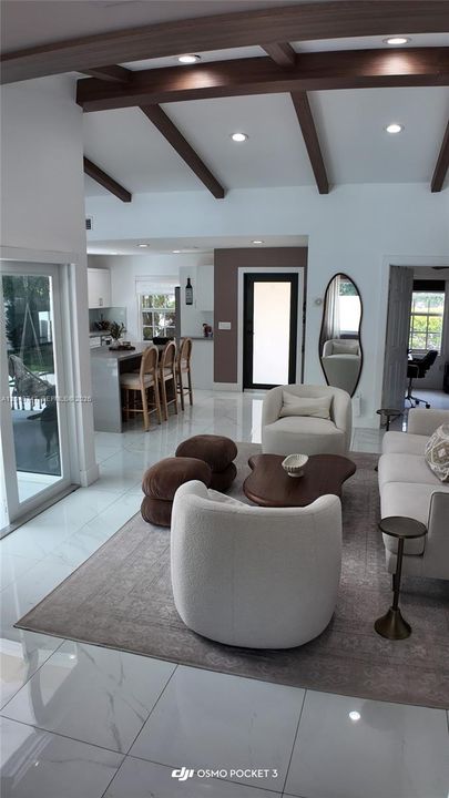 For Rent: $3,500 (3 beds, 3 baths, 931 Square Feet)