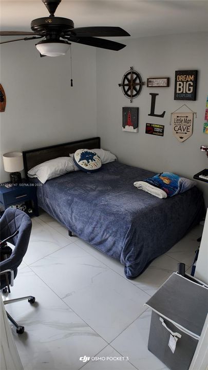 For Rent: $3,500 (3 beds, 3 baths, 931 Square Feet)