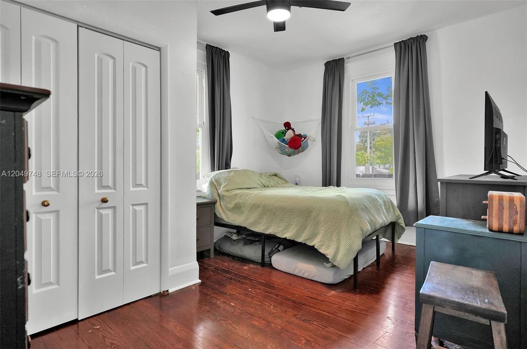 For Sale: $499,000 (3 beds, 1 baths, 1532 Square Feet)