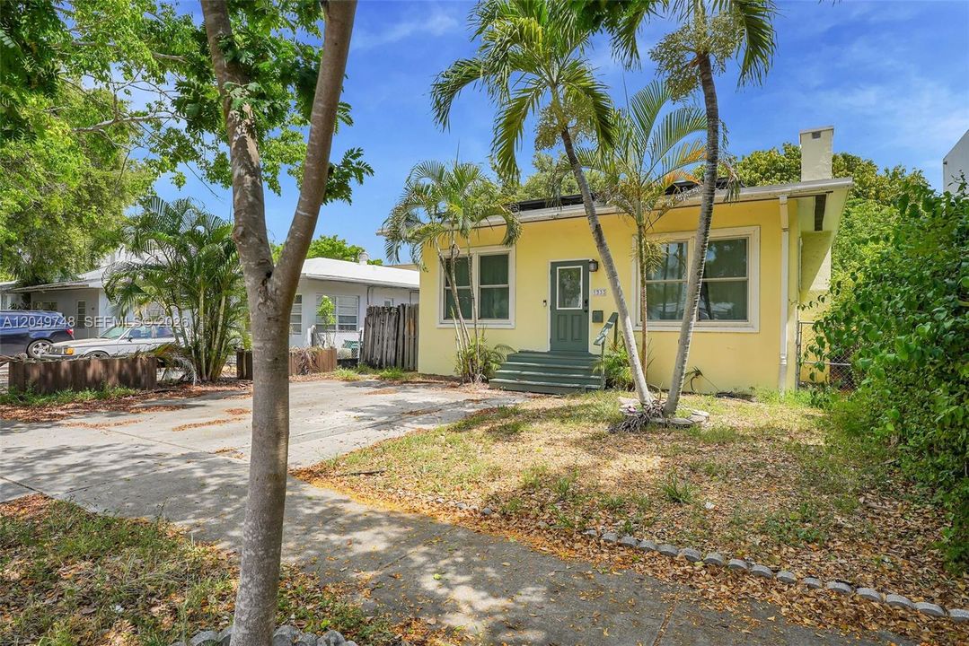 For Sale: $499,000 (3 beds, 1 baths, 1532 Square Feet)