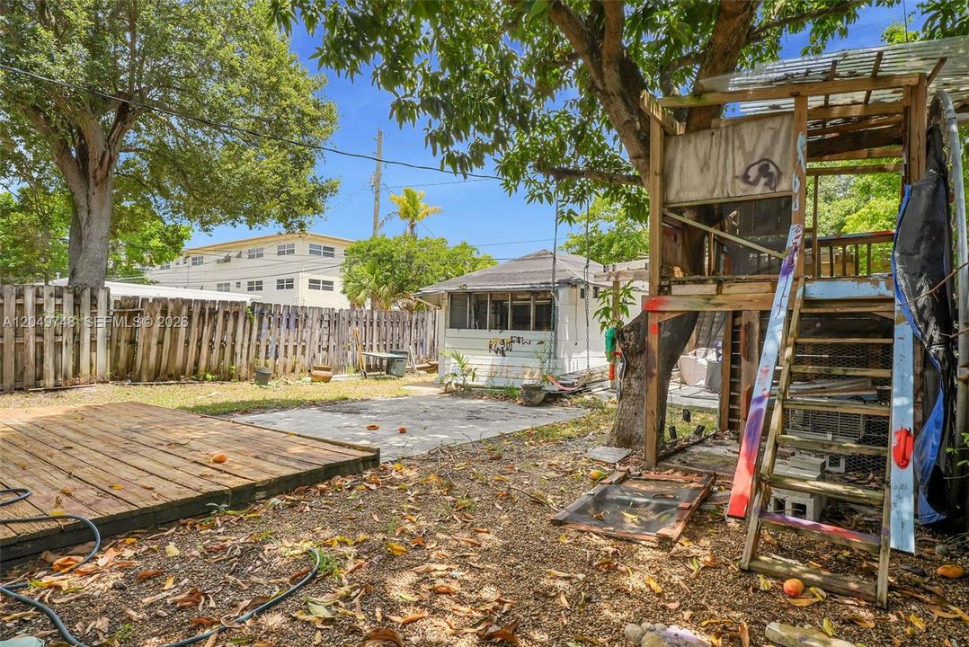 For Sale: $499,000 (3 beds, 1 baths, 1532 Square Feet)