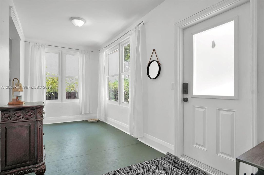 For Sale: $499,000 (3 beds, 1 baths, 1532 Square Feet)