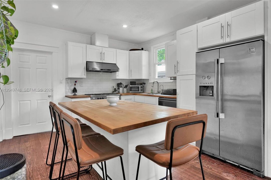 For Sale: $499,000 (3 beds, 1 baths, 1532 Square Feet)