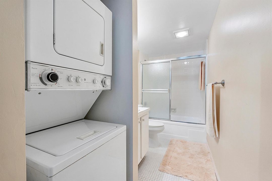 5530 Nw 44th St u216_003