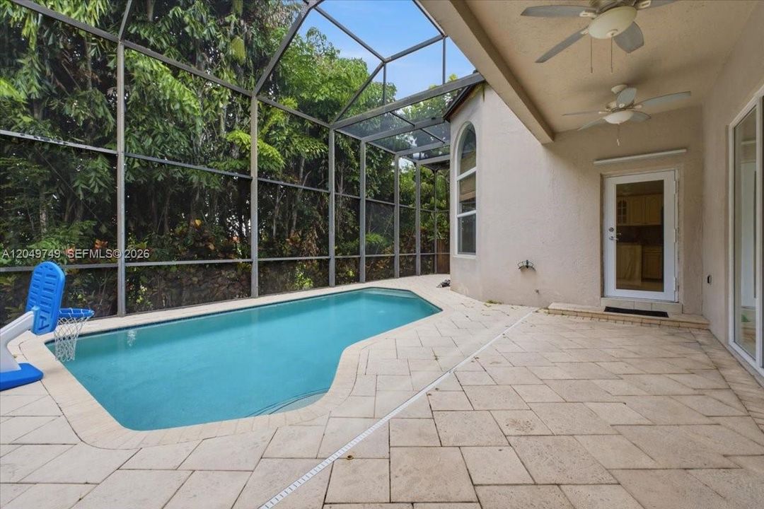 For Rent: $5,300 (4 beds, 3 baths, 3258 Square Feet)