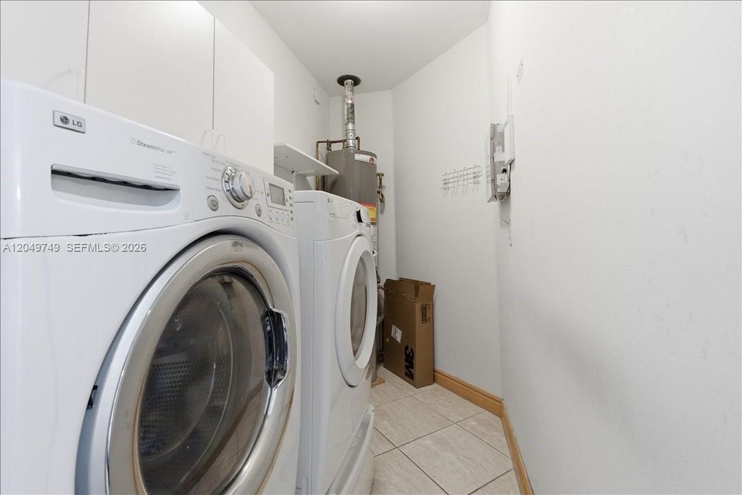 For Rent: $5,300 (4 beds, 3 baths, 3258 Square Feet)