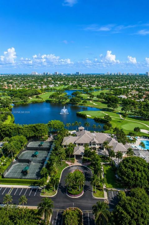 For Sale: $1,075,000 (4 beds, 4 baths, 4013 Square Feet)