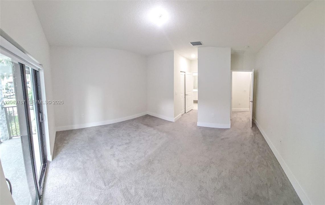 For Rent: $3,850 (3 beds, 2 baths, 1610 Square Feet)