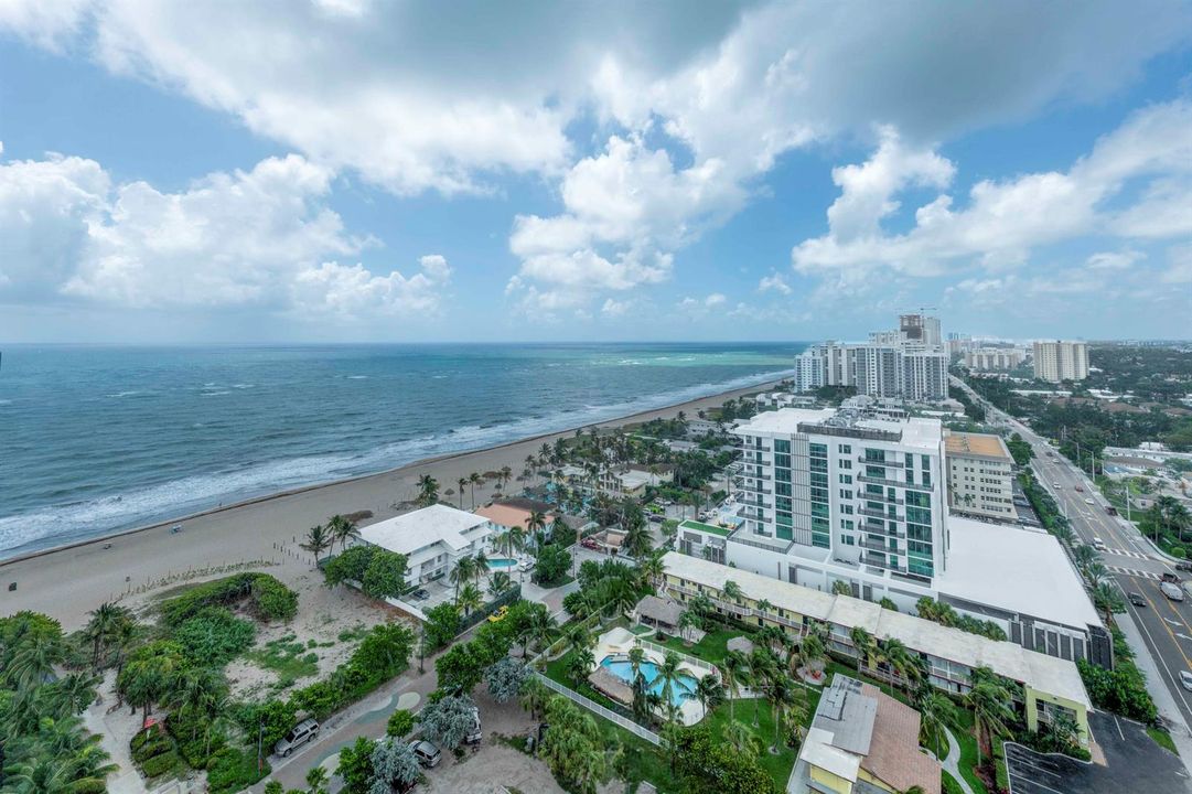 Pompano Condo Biulding