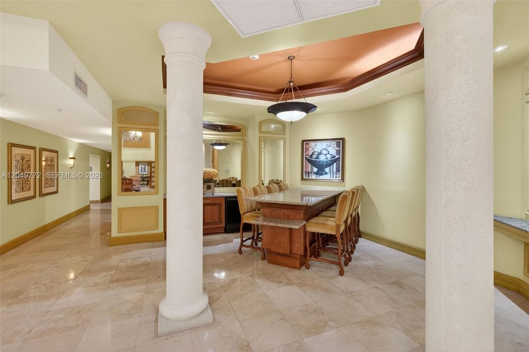 En Venta: $389,000 (1 camas, 1 baños, 800 Pies cuadrados)